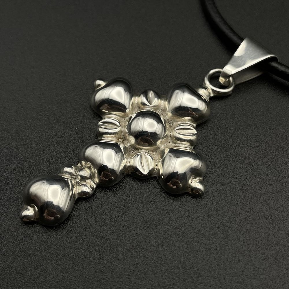 Vintage Mexico Sterling Puffy Heart Cross Necklace TD-91 Black Leather Cord‎